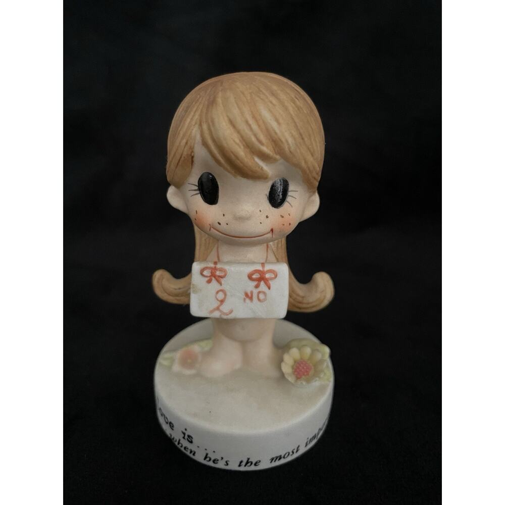Figure Kim Casali 1972 Love is. When he's the most important person in the World